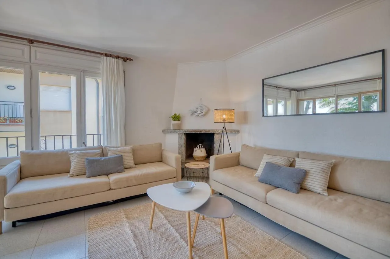 شقة Apartamentos Margell كاليلا دو بالافروجيل